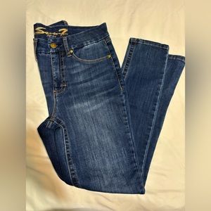 NWOT Seven7 Jeans, size 8